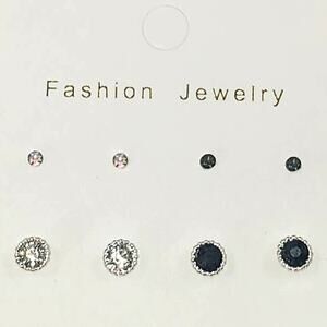 3/15 NWT 4 pair of shades of black and crystal hypoallergenic  stud earrings
